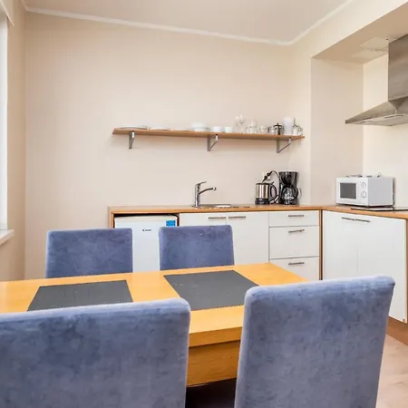 Apart Otel Adelle Viru Keskuses, 9-th Floor Tallinn