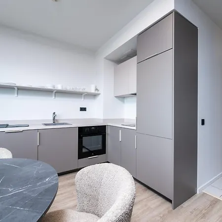 Adelle Viru Keskuses, 9-th Floor Hotel apartamentowy Tallin