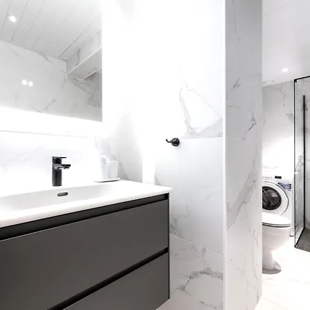 Hotel apartamentowy Adelle Viru Keskuses, 9-th Floor 3*