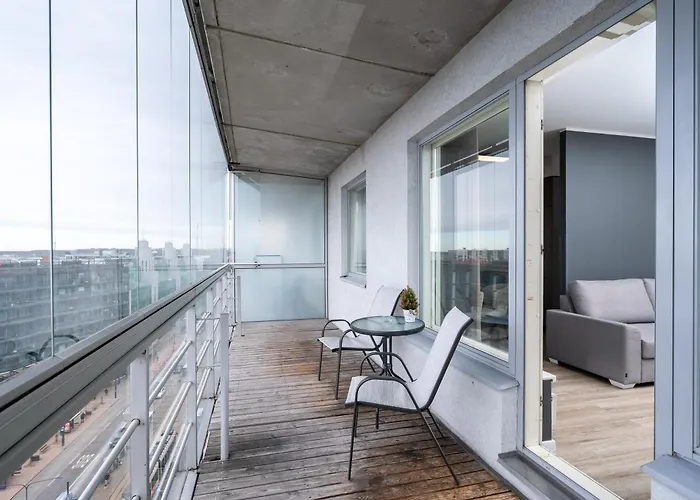 Adelle Viru Keskuses, 9-th Floor 3*