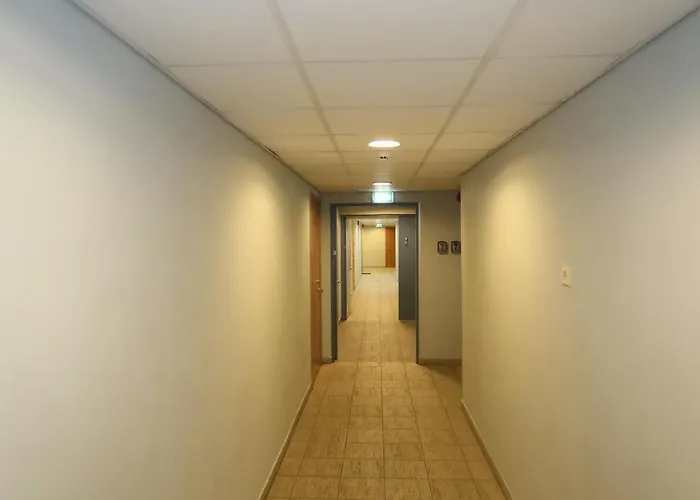 Adelle Viru Keskuses, 9-th Floor Апарт-отель Таллин