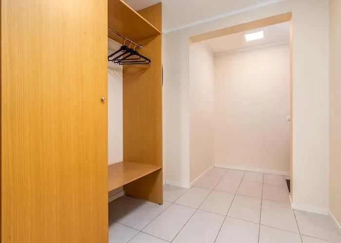 Апарт-отель Adelle Viru Keskuses, 9-th Floor Таллин