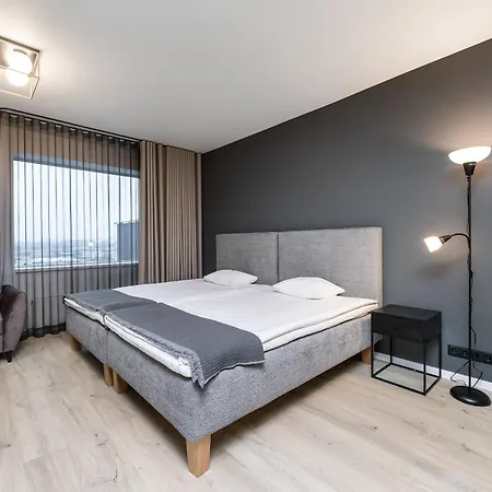 Adelle Viru Keskuses, 9-th Floor 3*