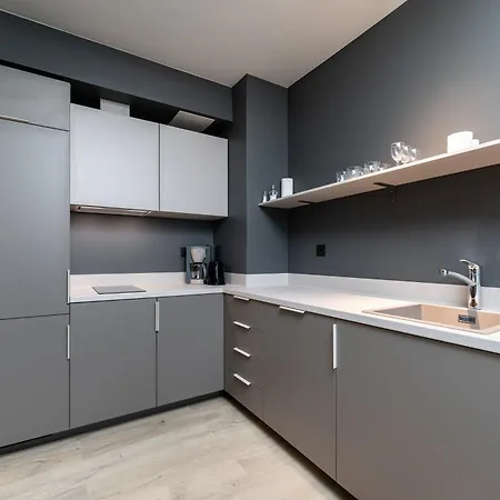 Lejlighedshotel Adelle Viru Keskuses, 9-th Floor 3*